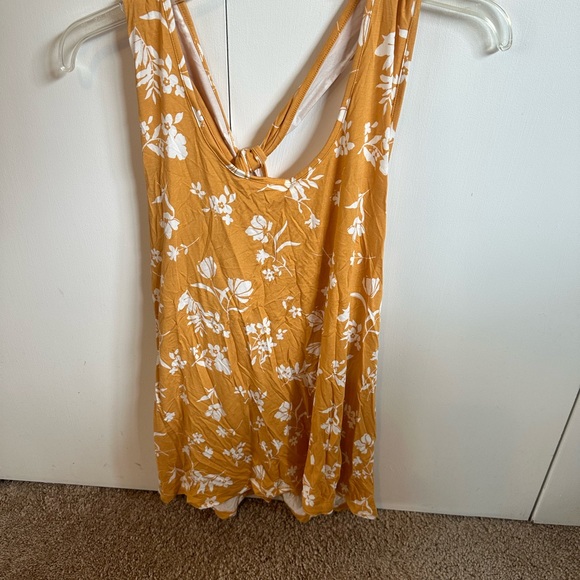 Stitch Fix - Market & Spruce Top - Picture 2 of 5